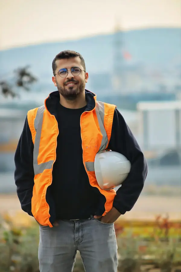 Online English for Engineering course for engineering professionals